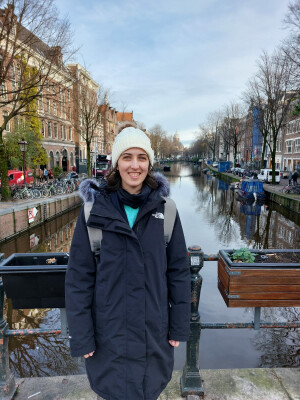 Isabela zoekt een Kamer / Appartement / Huurwoning / Studio / Woonboot in Amsterdam